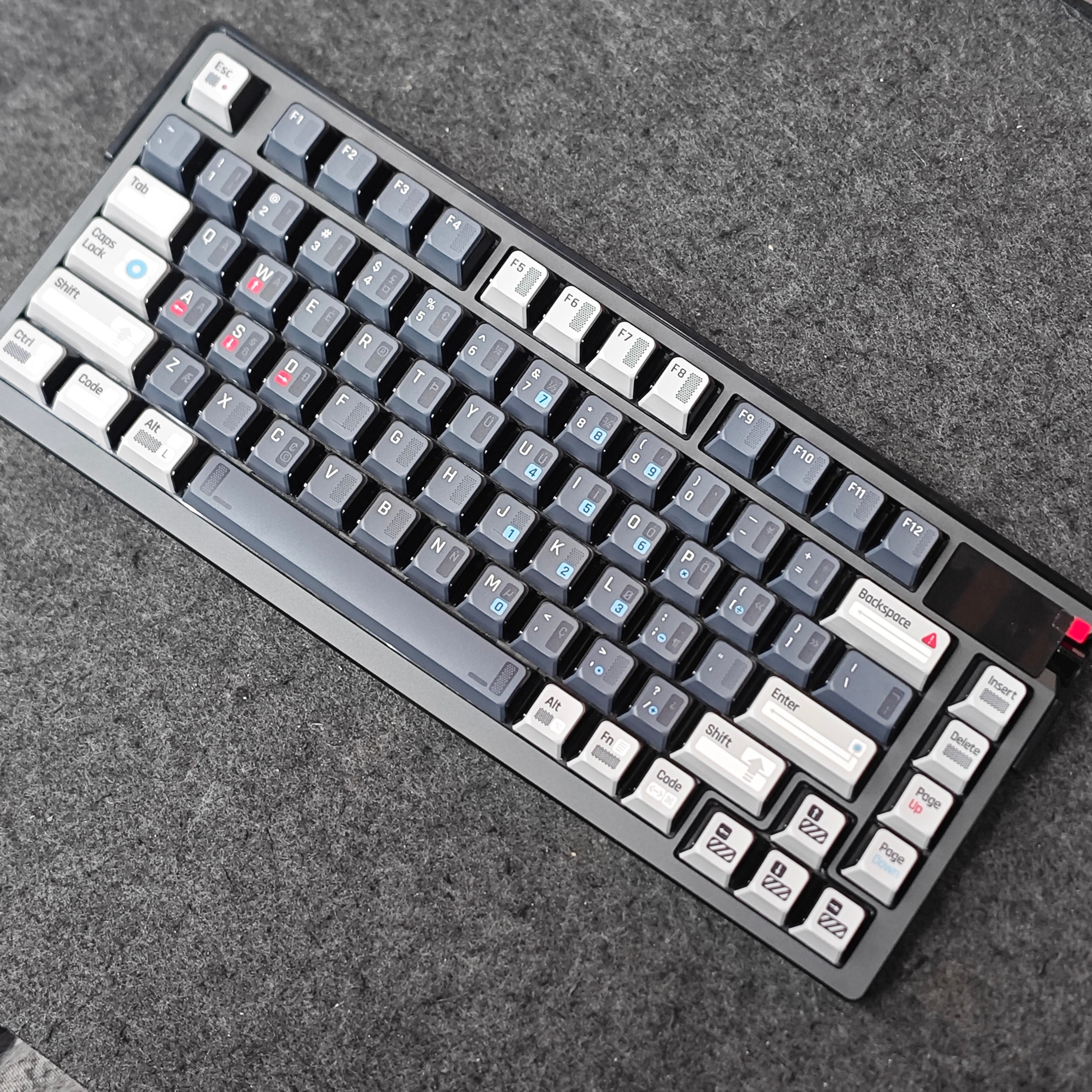 [Custom] [DIY] Asus ROG AZOTH Extreme 75% Wireless Mechanical Gaming Keyboard